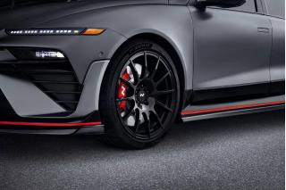 HYUNDAI IONIQ 6 N CARBON PACK, ENA ΗΛΕΚΤΡΙΚΟ GT3 